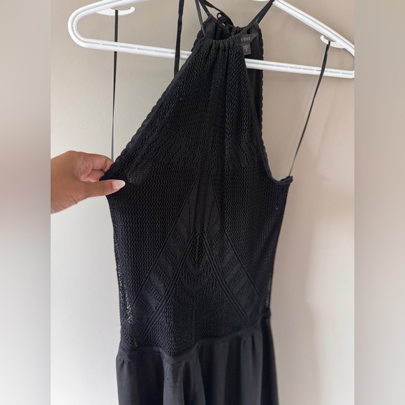 GUESS black high-low halter dress with lacy detailing and train skirt size M - Picture 3 of 6